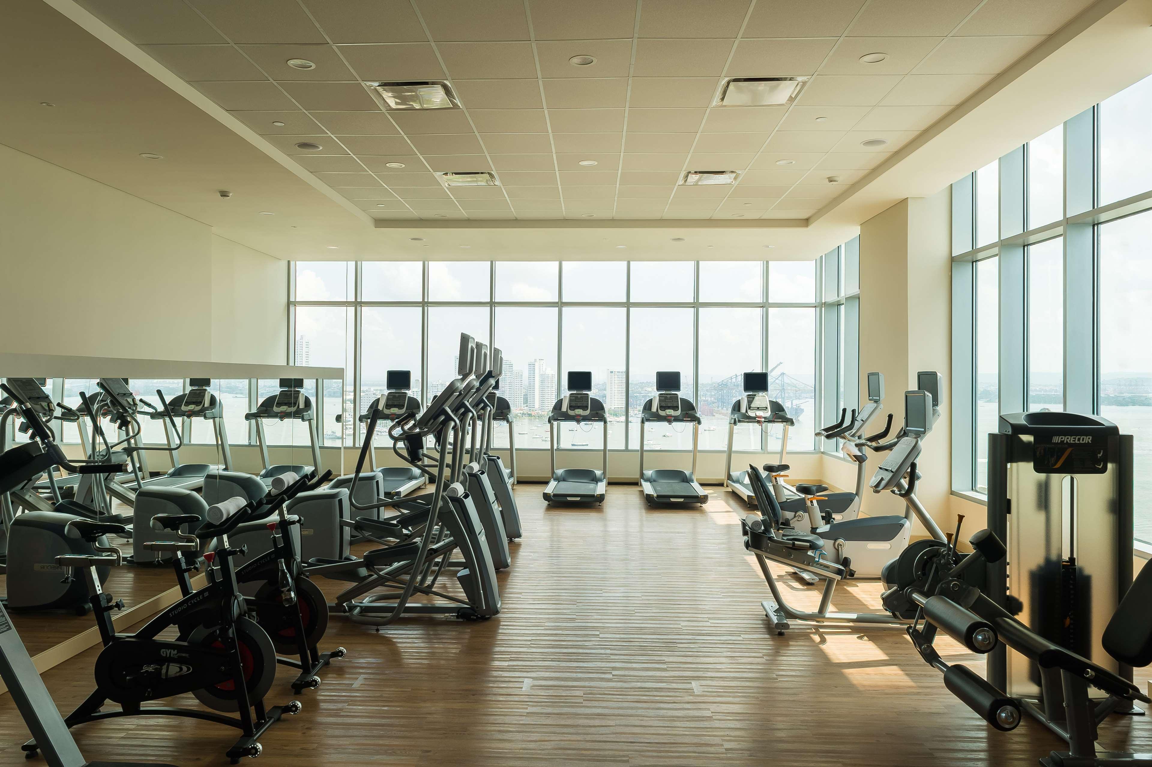 Hyatt Regency Cartagena Hotel Exterior photo The gym at the 30th floor